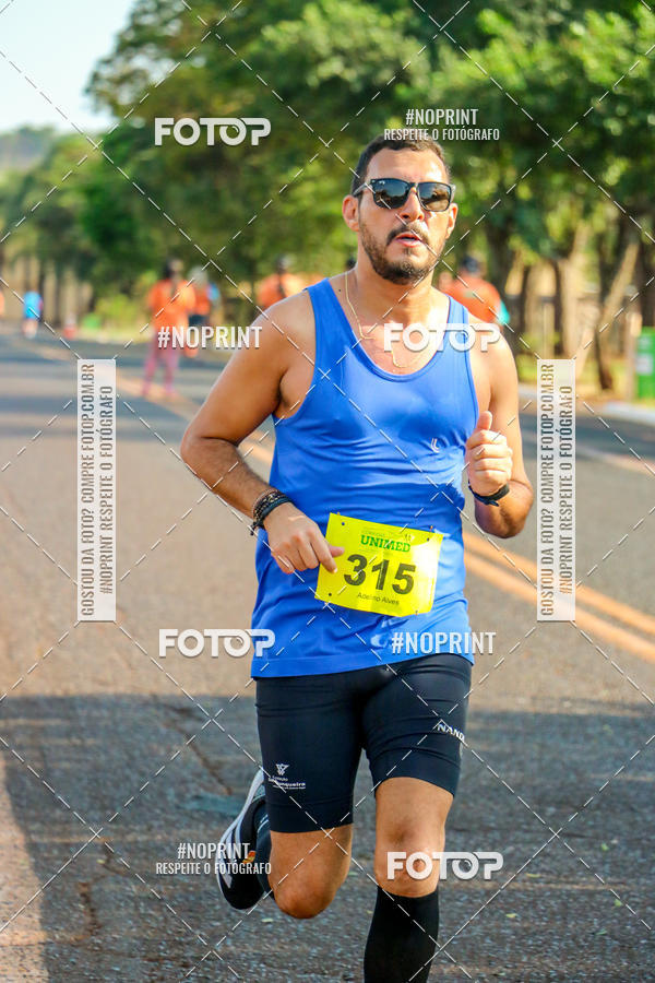 Buy your photos of the eventCORRIDA UNIMED ALTA MOGIANA 2019 on Fotop