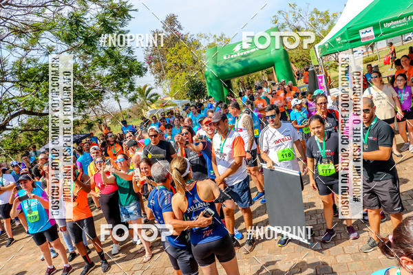 Buy your photos of the eventCORRIDA UNIMED ALTA MOGIANA 2019 on Fotop