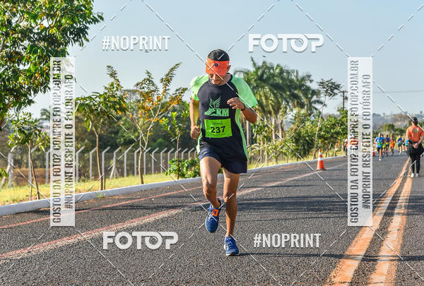 Buy your photos of the eventCORRIDA UNIMED ALTA MOGIANA 2019 on Fotop