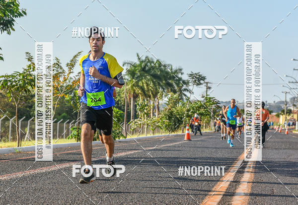 Buy your photos of the eventCORRIDA UNIMED ALTA MOGIANA 2019 on Fotop