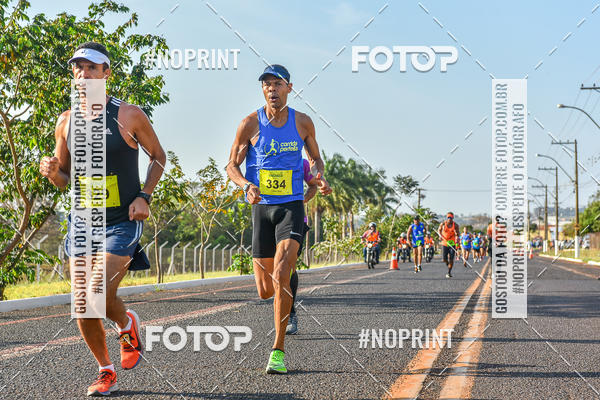 Buy your photos of the eventCORRIDA UNIMED ALTA MOGIANA 2019 on Fotop