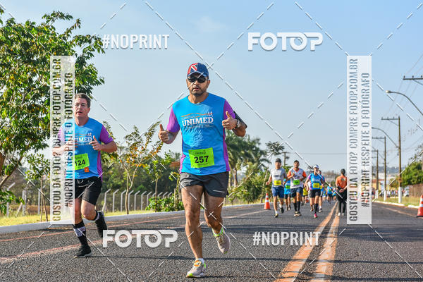 Buy your photos of the eventCORRIDA UNIMED ALTA MOGIANA 2019 on Fotop