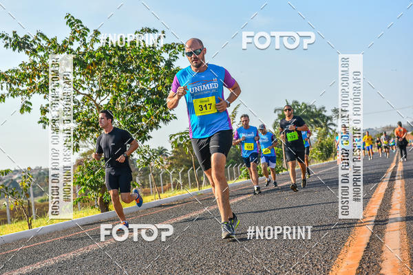 Achetez vos photos de l'vnementCORRIDA UNIMED ALTA MOGIANA 2019 sur Fotop
