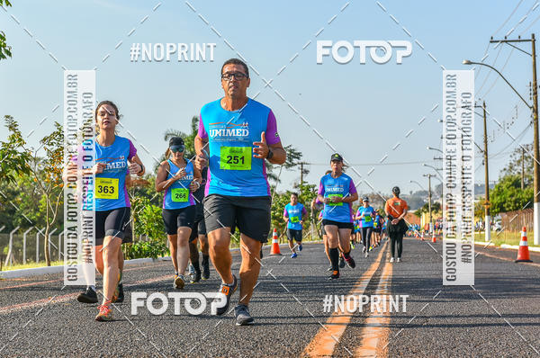 Achetez vos photos de l'vnementCORRIDA UNIMED ALTA MOGIANA 2019 sur Fotop