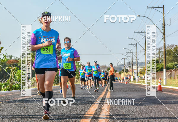 Achetez vos photos de l'vnementCORRIDA UNIMED ALTA MOGIANA 2019 sur Fotop