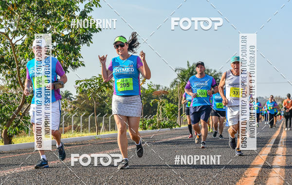 Achetez vos photos de l'vnementCORRIDA UNIMED ALTA MOGIANA 2019 sur Fotop
