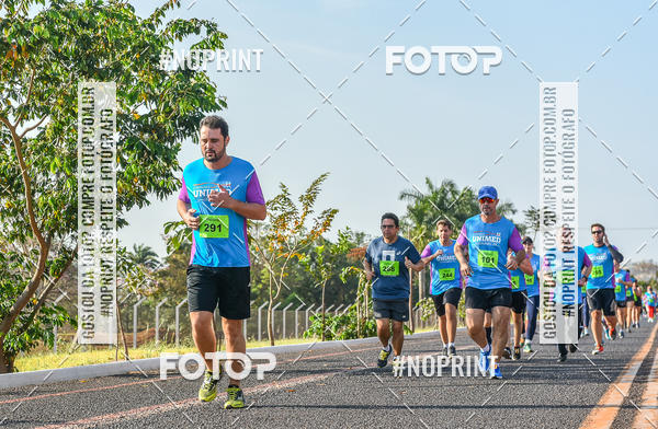 Buy your photos of the eventCORRIDA UNIMED ALTA MOGIANA 2019 on Fotop