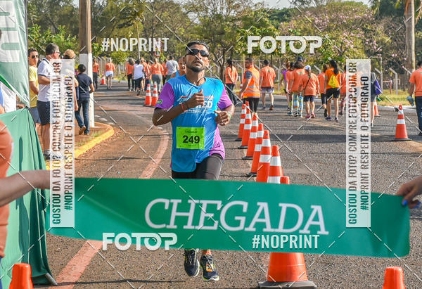 Buy your photos of the eventCORRIDA UNIMED ALTA MOGIANA 2019 on Fotop