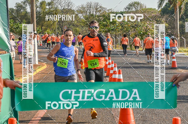 Buy your photos of the eventCORRIDA UNIMED ALTA MOGIANA 2019 on Fotop