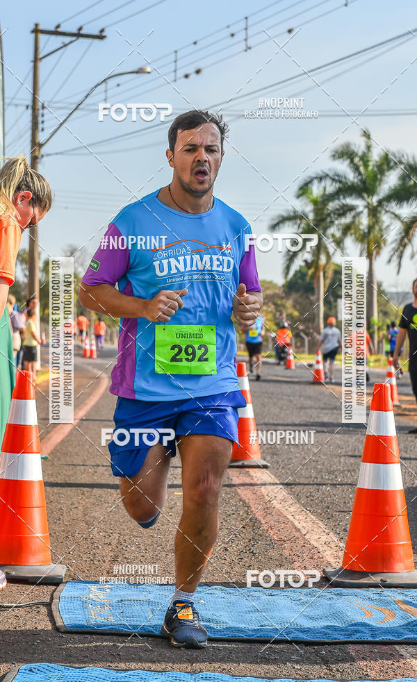 Buy your photos of the eventCORRIDA UNIMED ALTA MOGIANA 2019 on Fotop