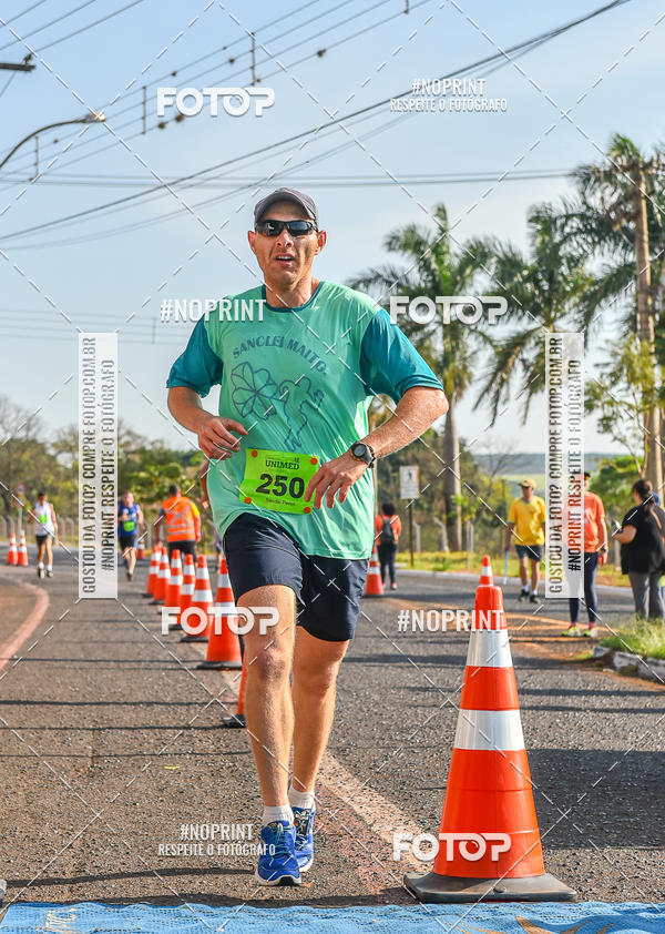 Buy your photos of the eventCORRIDA UNIMED ALTA MOGIANA 2019 on Fotop