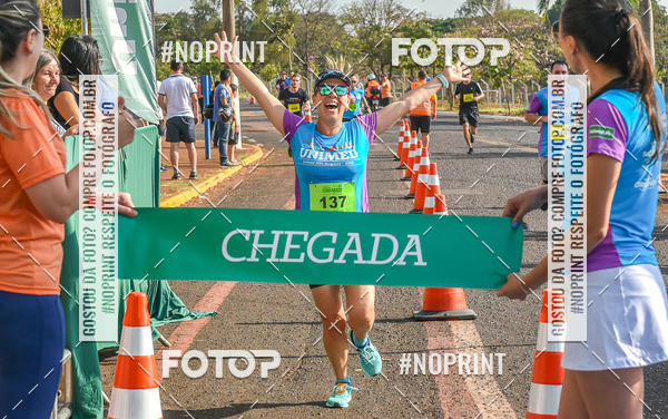 Buy your photos of the eventCORRIDA UNIMED ALTA MOGIANA 2019 on Fotop