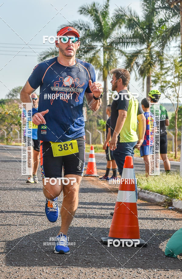 Buy your photos of the eventCORRIDA UNIMED ALTA MOGIANA 2019 on Fotop