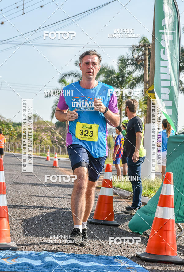 Achetez vos photos de l'vnementCORRIDA UNIMED ALTA MOGIANA 2019 sur Fotop
