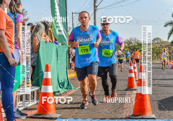 Buy your photos of the eventCORRIDA UNIMED ALTA MOGIANA 2019 on Fotop