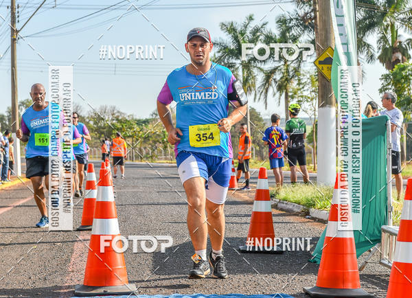 Buy your photos of the eventCORRIDA UNIMED ALTA MOGIANA 2019 on Fotop