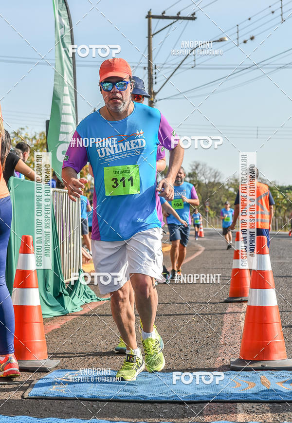 Buy your photos of the eventCORRIDA UNIMED ALTA MOGIANA 2019 on Fotop