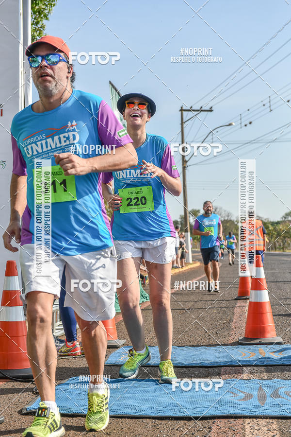 Buy your photos of the eventCORRIDA UNIMED ALTA MOGIANA 2019 on Fotop