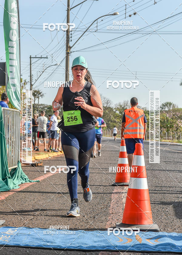 Buy your photos of the eventCORRIDA UNIMED ALTA MOGIANA 2019 on Fotop