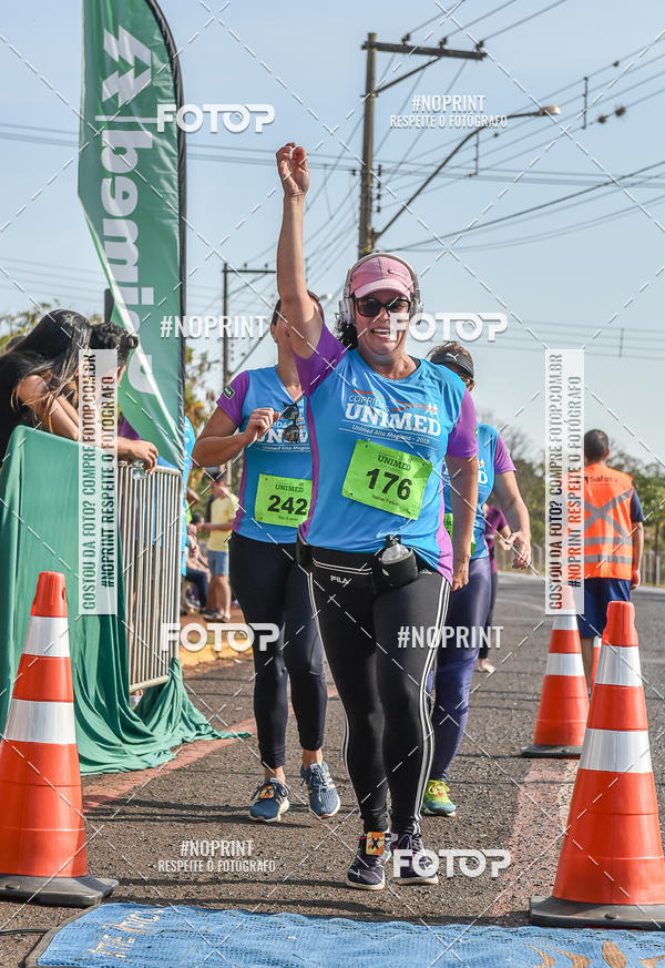 Buy your photos of the eventCORRIDA UNIMED ALTA MOGIANA 2019 on Fotop