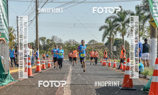 Buy your photos of the eventCORRIDA UNIMED ALTA MOGIANA 2019 on Fotop