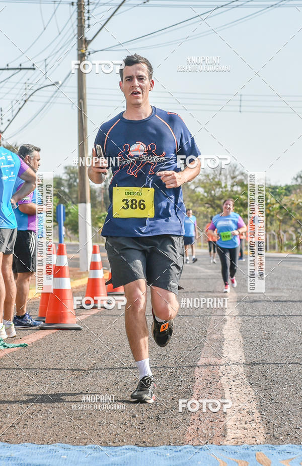 Buy your photos of the eventCORRIDA UNIMED ALTA MOGIANA 2019 on Fotop