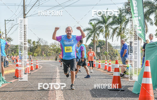 Buy your photos of the eventCORRIDA UNIMED ALTA MOGIANA 2019 on Fotop
