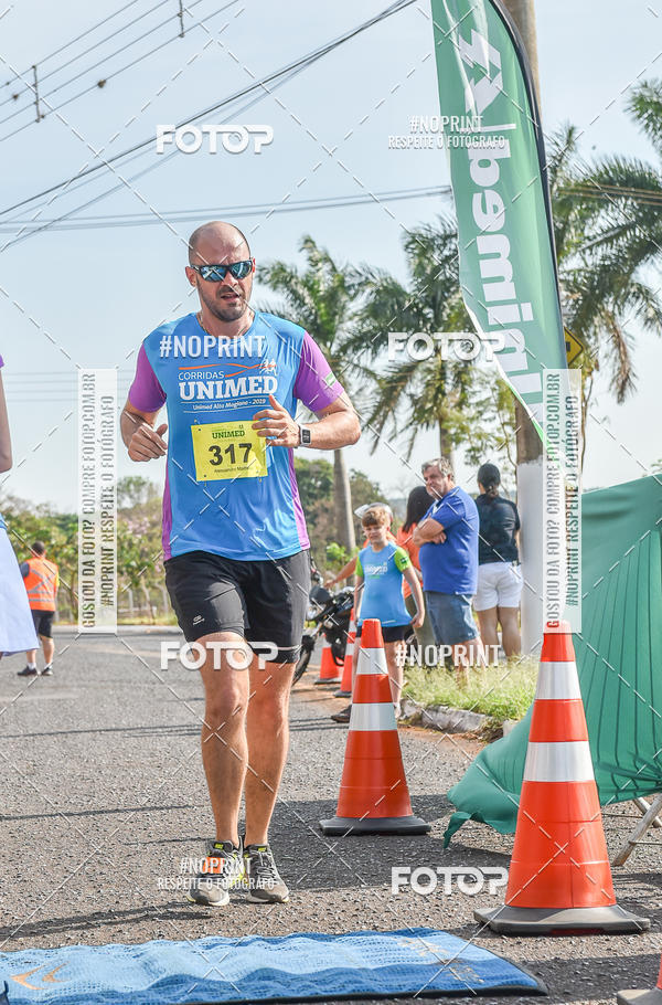 Buy your photos of the eventCORRIDA UNIMED ALTA MOGIANA 2019 on Fotop