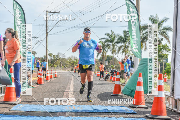 Buy your photos of the eventCORRIDA UNIMED ALTA MOGIANA 2019 on Fotop