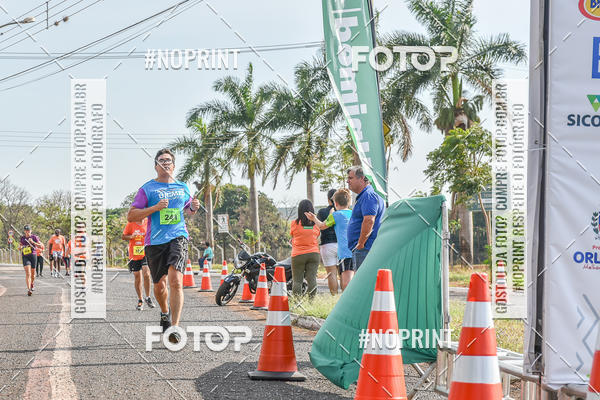 Buy your photos of the eventCORRIDA UNIMED ALTA MOGIANA 2019 on Fotop