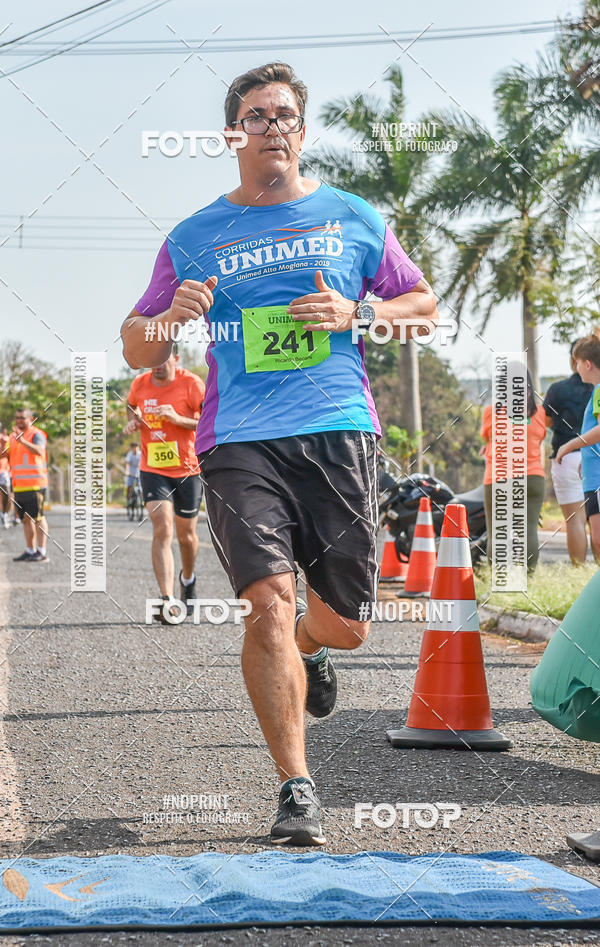 Buy your photos of the eventCORRIDA UNIMED ALTA MOGIANA 2019 on Fotop