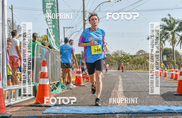 Achetez vos photos de l'vnementCORRIDA UNIMED ALTA MOGIANA 2019 sur Fotop