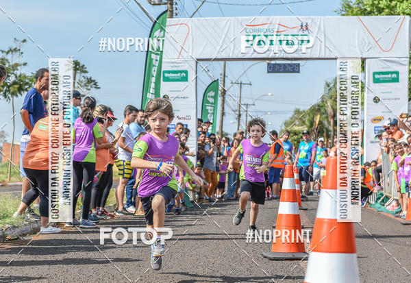 Buy your photos of the eventCORRIDA UNIMED ALTA MOGIANA 2019 on Fotop