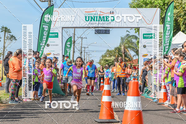 Compra tus fotos del eventoCORRIDA UNIMED ALTA MOGIANA 2019 En Fotop
