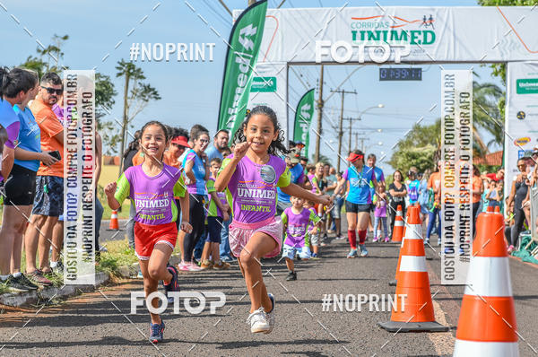 Buy your photos of the eventCORRIDA UNIMED ALTA MOGIANA 2019 on Fotop