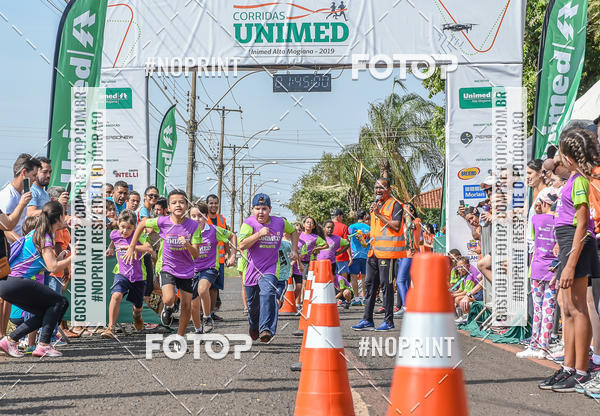 Buy your photos of the eventCORRIDA UNIMED ALTA MOGIANA 2019 on Fotop