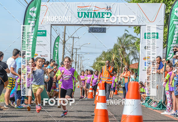 Achetez vos photos de l'vnementCORRIDA UNIMED ALTA MOGIANA 2019 sur Fotop