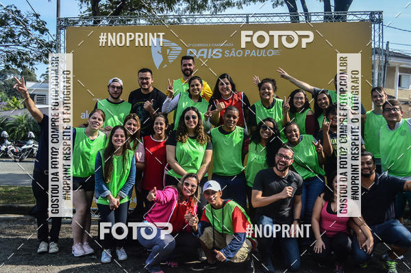 Buy your photos of the eventCORRIDA PAIS SO PAULO on Fotop