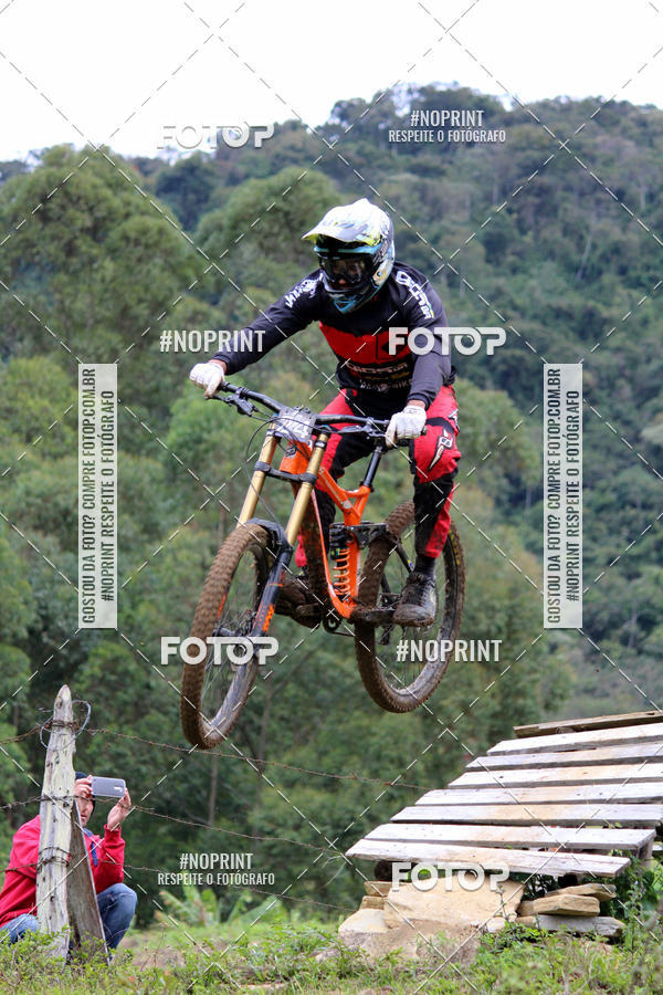 Compra tus fotos del eventoLiga Downhill de Downhill 8 Etapa Treinos En Fotop