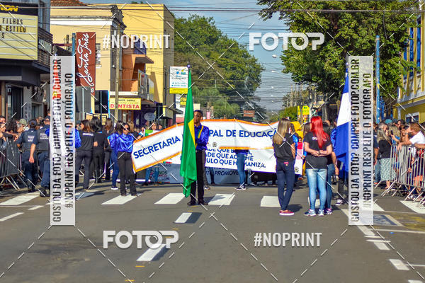 Buy your photos of the eventDesfile Cvico Aniversrio da cidade de Leme on Fotop