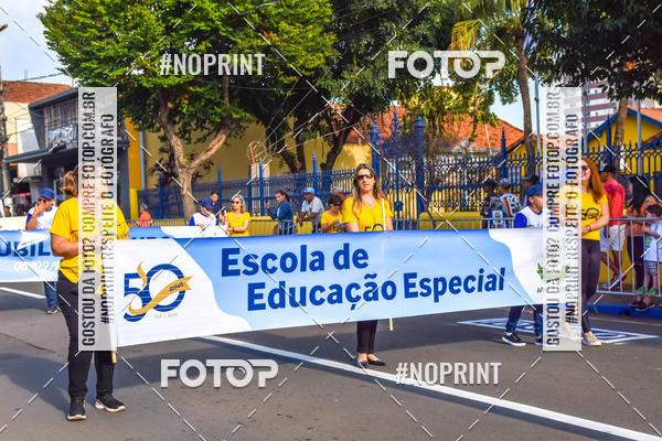 Buy your photos of the eventDesfile C�vico Anivers�rio da cidade de Leme on Fotop