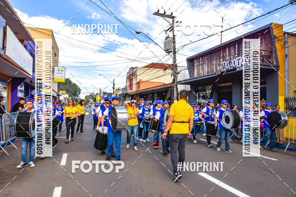 Compre suas fotos do eventoDesfile C�vico Anivers�rio da cidade de Leme no Fotop