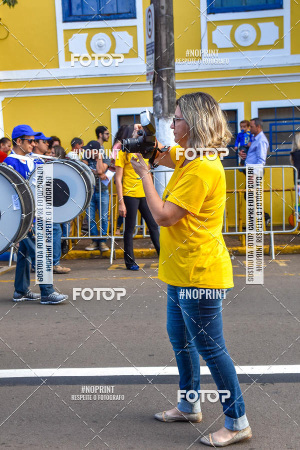 Compre suas fotos do eventoDesfile C�vico Anivers�rio da cidade de Leme no Fotop