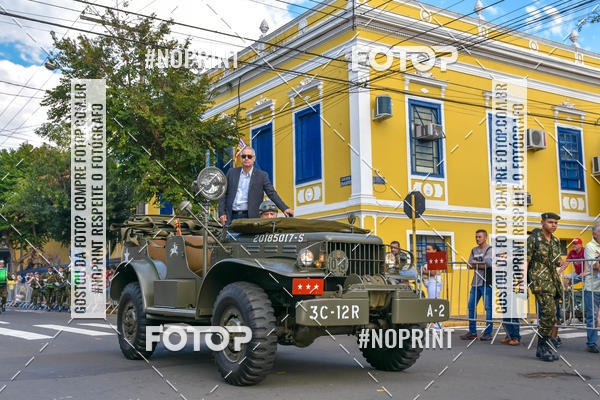 Compre as suas fotos do eventoDesfile C�vico Anivers�rio da cidade de Leme no Fotop