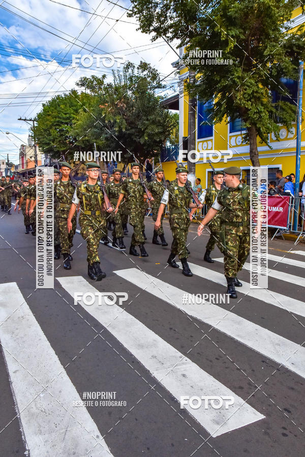 Compre as suas fotos do eventoDesfile C�vico Anivers�rio da cidade de Leme no Fotop