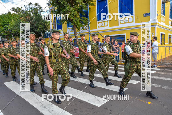 Compre as suas fotos do eventoDesfile C�vico Anivers�rio da cidade de Leme no Fotop