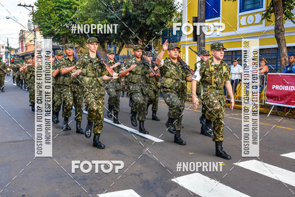 Compre as suas fotos do eventoDesfile C�vico Anivers�rio da cidade de Leme no Fotop