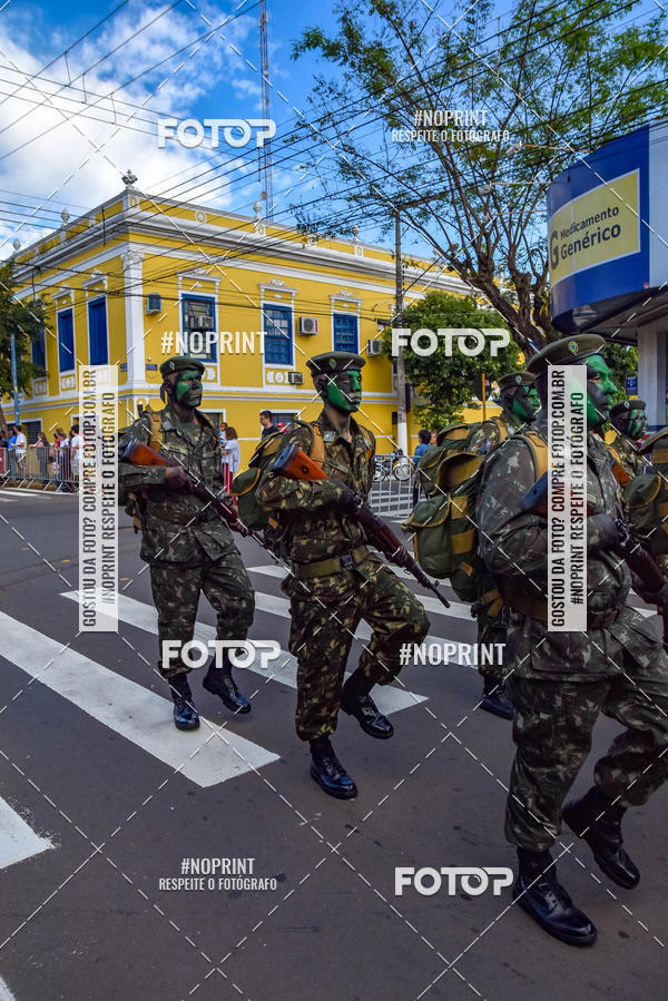 Compre suas fotos do eventoDesfile C�vico Anivers�rio da cidade de Leme no Fotop