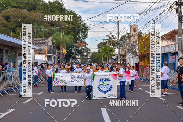 Buy your photos of the eventDesfile C�vico Anivers�rio da cidade de Leme on Fotop