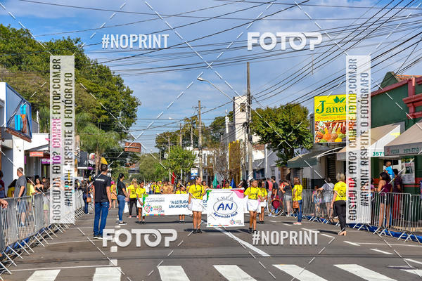 Achetez vos photos de l'�v�nementDesfile C�vico Anivers�rio da cidade de Leme sur Fotop